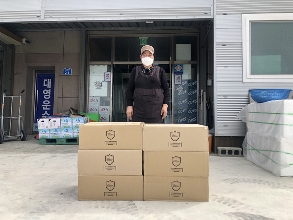신안군 흑산 “대영마트”마스크 6,000매 기증1