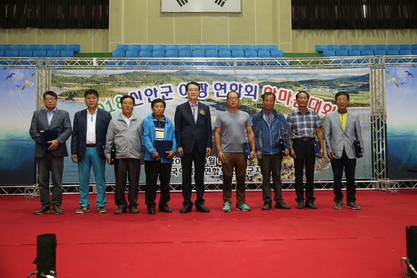 2018 신안군 이장 연합회 한마음 대회 개최..'신안군 이장연합회 화합의 자리 마련' 1